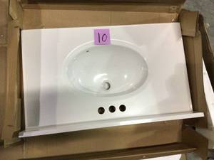 31 in. W x 19 in. D Cultured Marble Vanity Top in Solid White with Solid White Basin with 4 in. Faucet Spread by Design House Customer Returns See Pictures