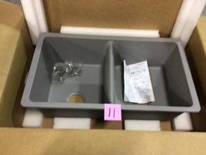Quartz Classic Undermount Composite 33 in. 5050 Double Bowl Kitchen Sink in Greystone by Elkay Customer Returns See Pictures
