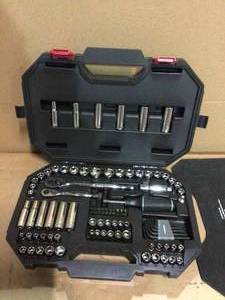 Mechanics Tool Set (94-Piece) by Husky Customer Returns See Pictures