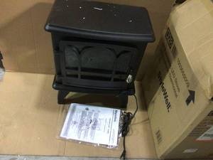 Kingham 400 sq. ft. Panoramic Infrared Electric Stove in Black with Electronic Thermostat by StyleWell Customer Returns See Pictures