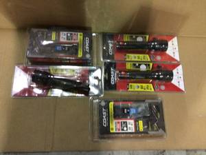 G450 1400 Lumen LED Flashlight with Twist Focus by Coast Customer Returns See Pictures
