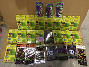 MIX LOT OF HALLOWEN MISC Customer Returns See Pictures