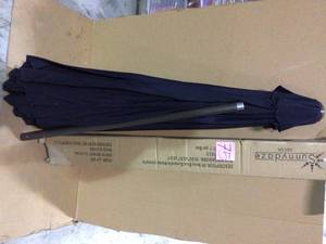 9 ft. Aluminum Market Auto Tilt Patio Umbrella in Sunbrella Navy Blue Customer Returns See Pictures