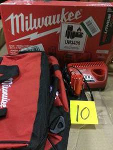 lot 10 image: M12 12-Volt Lithium-Ion 4.0 Ah Battery and Charger Starter Kit with Tool Bag by Milwaukee Customer Returns See Pictures