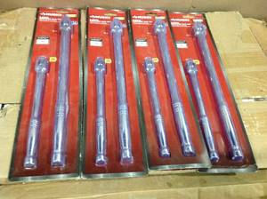 lot 46 image: Breaker Bar Set (2-Piece) by Husky Customer Returns See Pictures