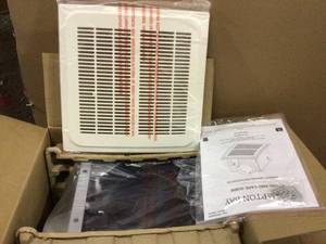 140 CFM Ceiling Humidity Sensing Bathroom Exhaust Fan, ENERGY STAR&nbsp&nbspCustomer Returns See Pictures&nbsp