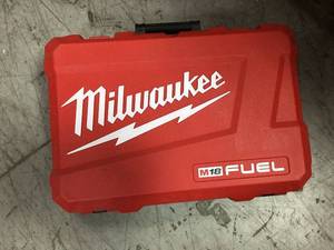 Milwaukee M18 FUEL 18-Volt Lithium-Ion Brushless Cordless Hammer Drill and Impact Driver Combo Kit with 2 Batteries (1-2HR and 1-5HR) Customer return in good condition