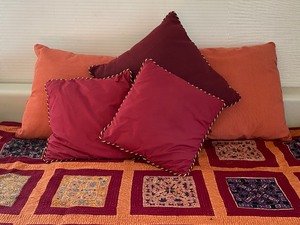 Beautiful Queen Size Coverlet and Coordinating Throw Pillows