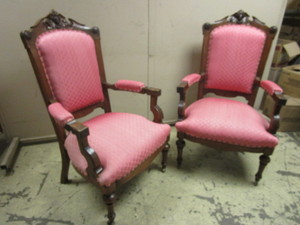 lot 504 image: VINTAGE ACCENT CHAIRS, WITH DECORATIVE CARVED WOOD