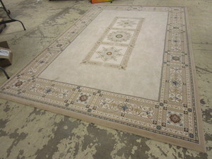 lot 522 image: PALACE AREA RUG, 9 x 6