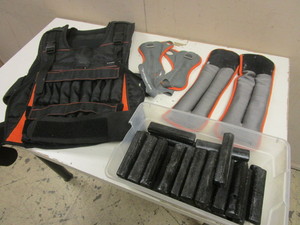 lot 542 image: FITNESS GEAR WEIGHTED VEST, ANKLE, WRIST WEIGHTS