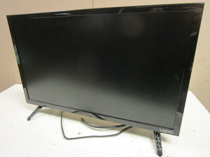 lot 548 image: VIZIO 24 SMART TV