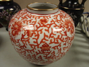 lot 564 image: HOME DECOR W INTERNATIONAL FLAIR