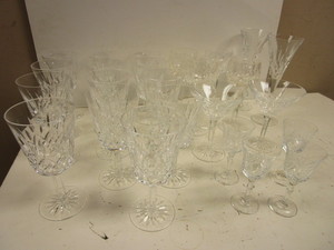 lot 557 image: WATERFORD CRYSTAL STEMWARE SET - 25 GLASSES TOTAL