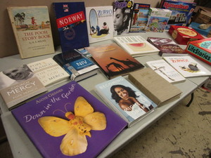 lot 577 image: MICHELLE OBAMAS BECOMING, MOUND, MN SCHOOL HISTORY BOOK, VINTAGE POOH BOOK, BOARD GAMES