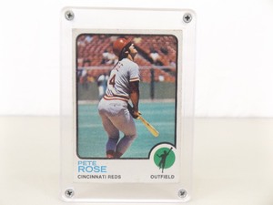 1973 Topps Baseball PETE ROSE #130 in Hard Screw Case