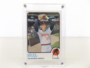 1971 Topps Baseball NOLAN RYAN #220 in Hard Screw Case