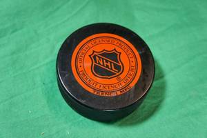 lot 130 image: Vintage Dallas Stars Hockey Puck