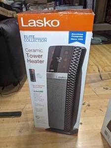 lot 99 image: Lasko 22 Inch Ceramic Tower Heater