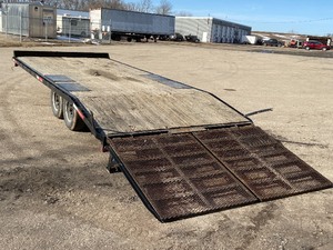 2003 Redi-Haul Tandem Axle Deck-Over Trailer