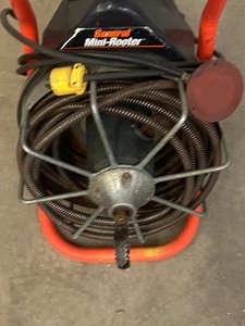 lot 17 image: General Mini-Rooter 50ft Drain Cleaner