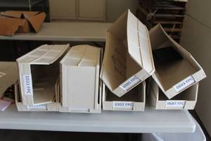 lot 230 image: Lot of (8) Akro-Mils Akro Bins Series 1800 Plastic Storage Organizer Bin