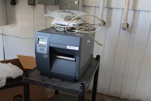 lot 212 image: Datamax-Oneil I-Class Mark II Barcode Label Printer I-4212e, StrandWare Label Matrix for DOS, Teklynx Label Matrix, Power Cables
