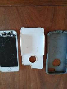 WhiteSilver iPhone 5S 16GB