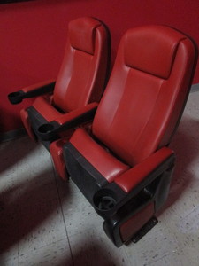 lot 101 image: ROW OF 2 THEATER SEATS