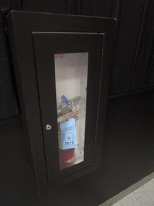 lot 652 image: BUILT IN FIRE EXTINGUISHER CABINETS WITH EXTINGUISHERS