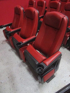 lot 141 image: ROW OF 3 THEATER SEATS