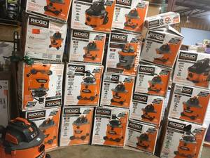 Pallet with Assorted Ridgid Shop Vacs various models and conditions customer returns see pictures