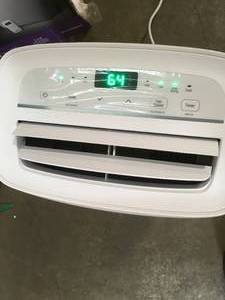 LG Portable Air Conditioner missing parts in good working condition