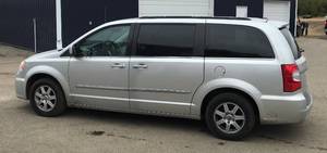 2012 Chrysler Town & Country Touring