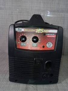 lot 12 image: 125 Amp Weld-Pak 125 HD Flux-Cored Welder with Magnum 100L Gun, Flux-Cored Wire, 115V by Lincoln Electric- slightly used -SEE PICTURES