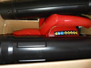 lot 96 image: 150 MPH 400 CFM 2-Cycle Handheld Gas Leaf Blower by Homelite- open box not used  - SEE PICTURES