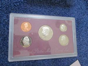 1989 United States Mint Proof Set...