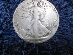 1944 D Walking Liberty Half Dollar...