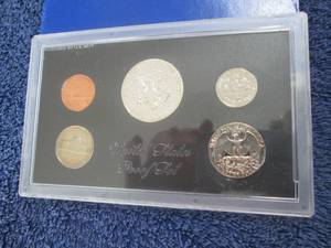 1969 United States Mint Proof Set...