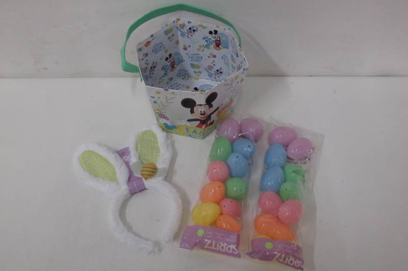 Mickey Mouse Hexagonal Cardboard Easter Basket Set with 24 Refillable Eggs and Bunny Ear Headband - NEW