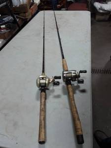 lot 28 image: Shakespeare Catera Rod With Pflueger Trion Reel & Pflueger Trion Rod With Reel