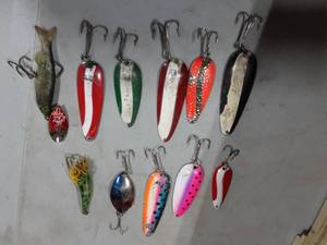 lot 35 image: Lot Of Assorted Spoons Daredevil, Red Eye & More