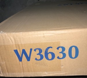 lot 19 image: HAMPTON BAY SHAKER READY TO ASSEMBLE 36 IN.  W X 30 IN H X 12 IN. D PLYWOOD WALL KITCHEN CABINET IN DENVER WHITE PAINTED FINISH. SEE PICTURES