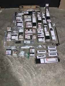 lot 28 image: ASSORTED DELTA  BATHROOM PRODUCTS. SEE PICTURES