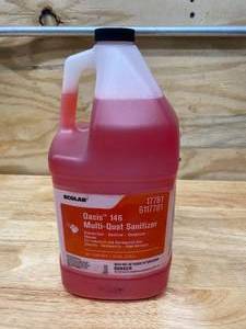lot 136 image: ECOLAB Case of Oasis 146 Multi-Quat Sanitizer (4 gallons)