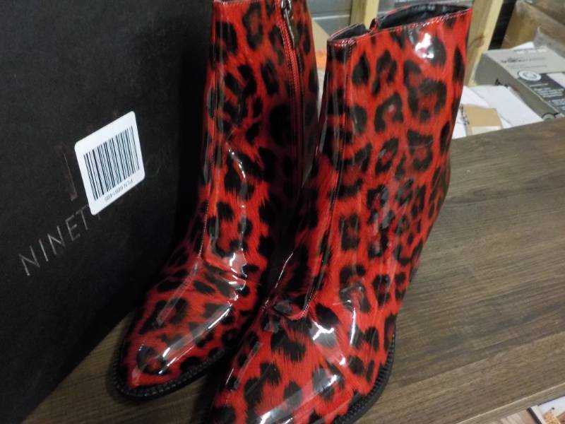 Ninety Union milano red size 9 boot...