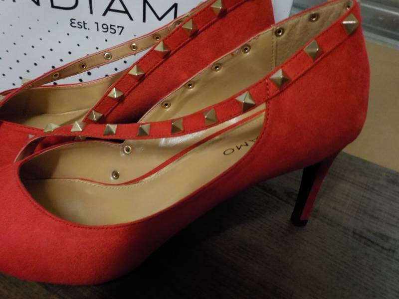 Andiamo size 10M mandy red heels ne...
