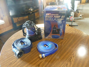 Barracuda 12 HP Submersible Utility Pump Kit