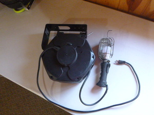 Heavy Duty Pull Down Treble Light