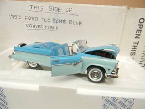 FRANKLIN MINT 1955 FORD SUNLINER CONCERTIBLE 124 SCALE - NEW IN BOX - AWESOME - SEE PICTURES